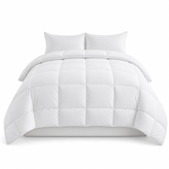 White all-season duvet insert, 224 × 224 cm