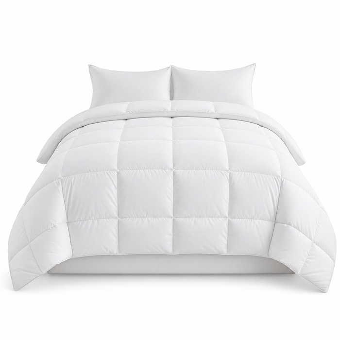 White all-season duvet insert, 224 × 224 cm
